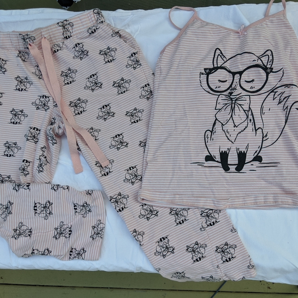 Cute summer pyjama set from La vie en rose